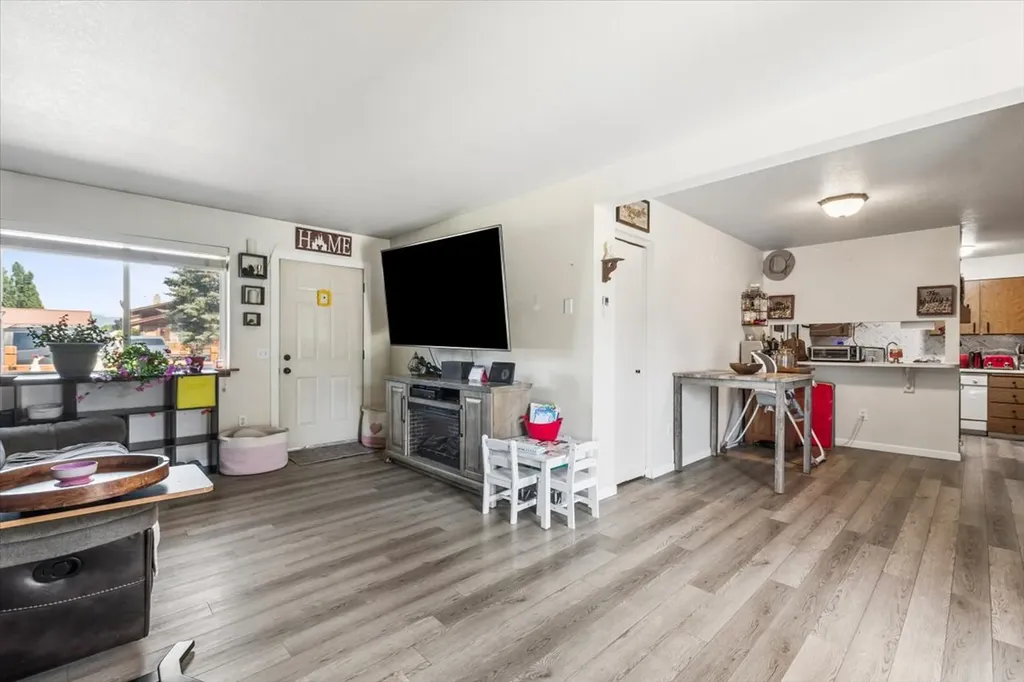 1938 S Woodland Drive Kalispell MT 59901