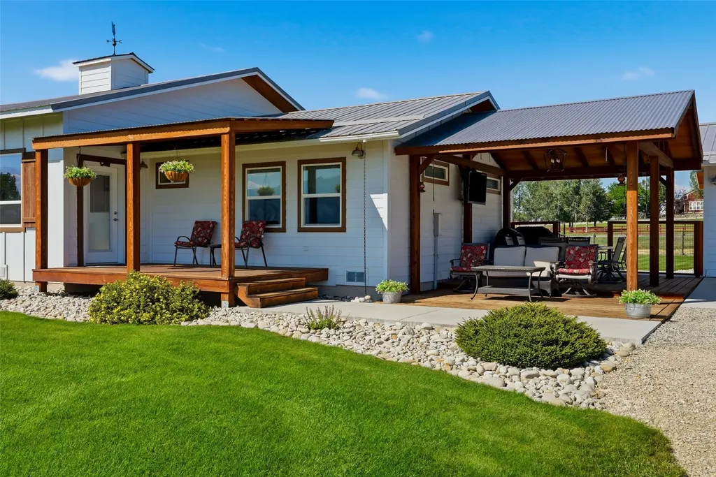 514 Popham Lane Corvallis MT 59828