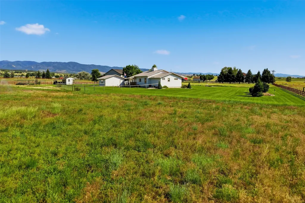 514 Popham Lane Corvallis MT 59828