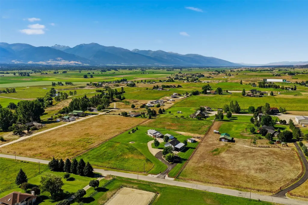 514 Popham Lane Corvallis MT 59828