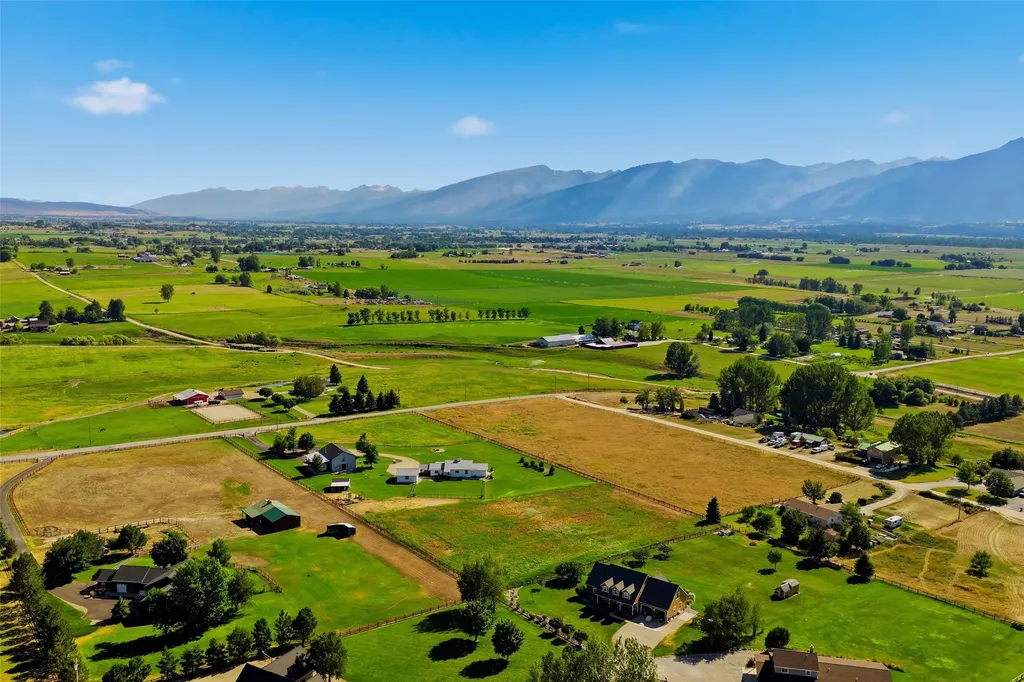 514 Popham Lane Corvallis MT 59828