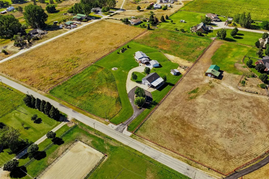 514 Popham Lane Corvallis MT 59828