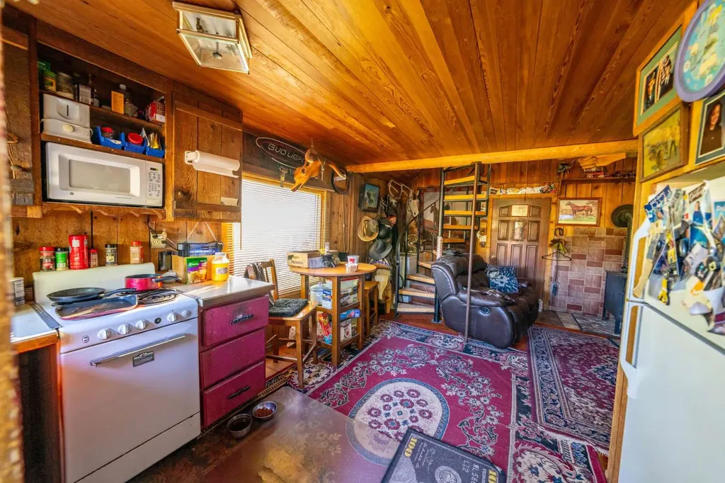 60295 Us Highway 2 Libby MT 59923