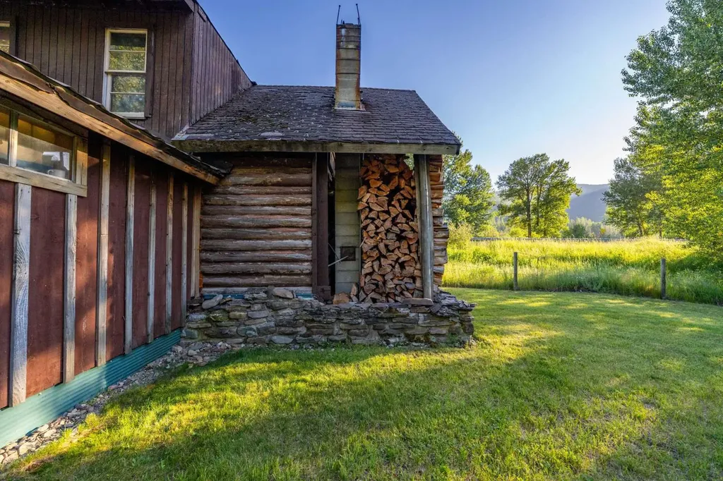 60295 Us Highway 2 Libby MT 59923