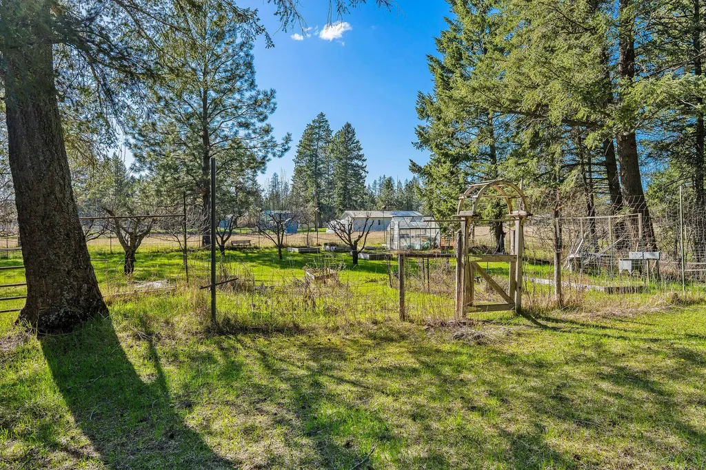701 Mccaffery Road Bigfork MT 59911