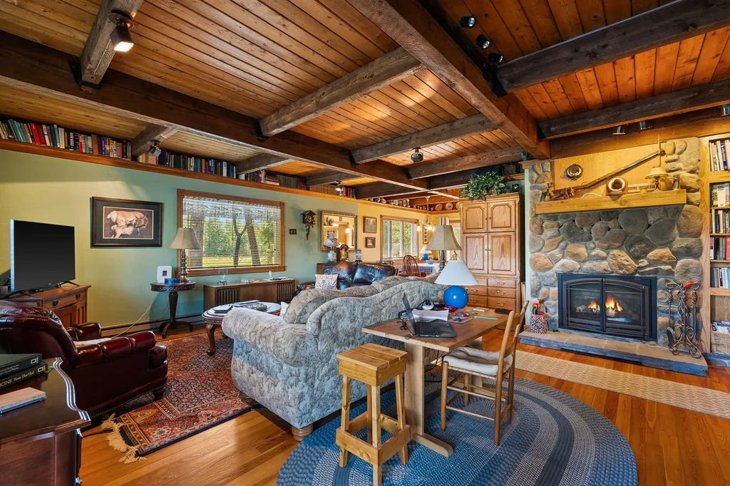 701 Mccaffery Road Bigfork MT 59911