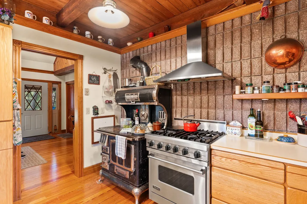 701 Mccaffery Road Bigfork MT 59911