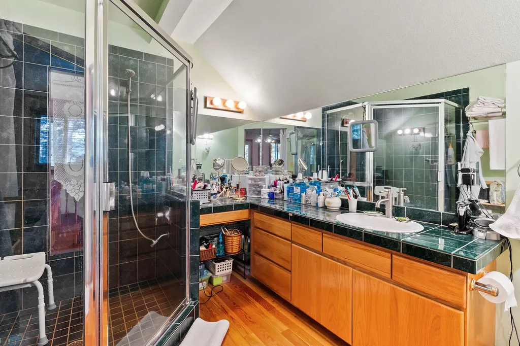 701 Mccaffery Road Bigfork MT 59911