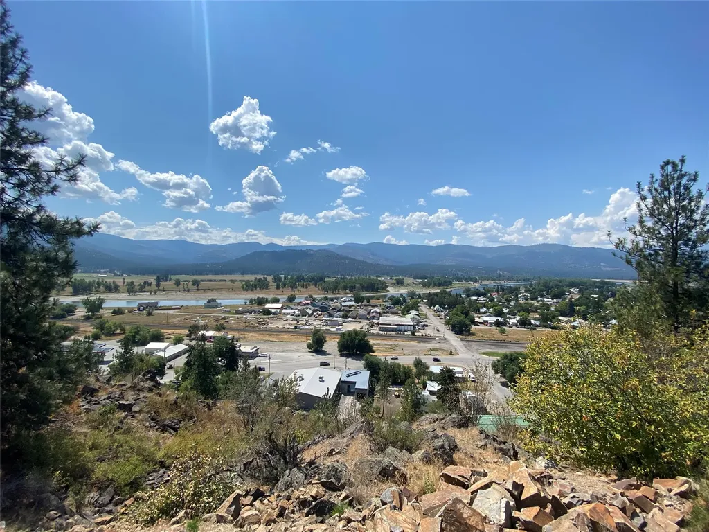 Lot 2 Railroad Avenue Plains MT 59859