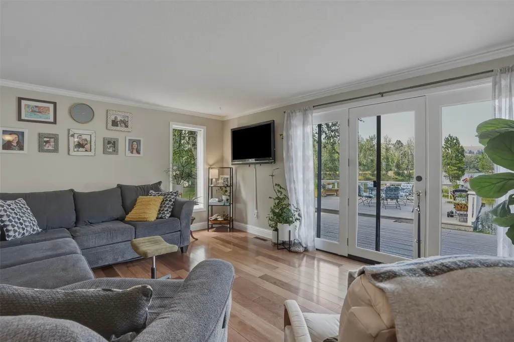 10855 Peninsula Place Lolo MT 59847