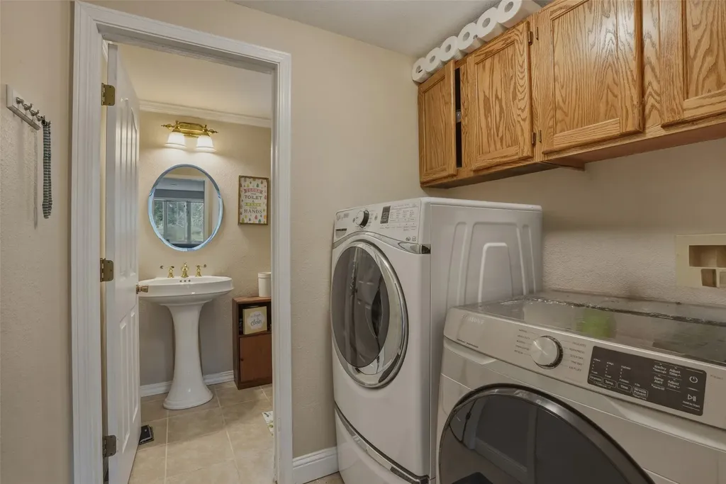 10855 Peninsula Place Lolo MT 59847