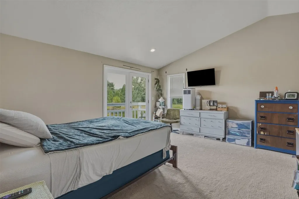 10855 Peninsula Place Lolo MT 59847