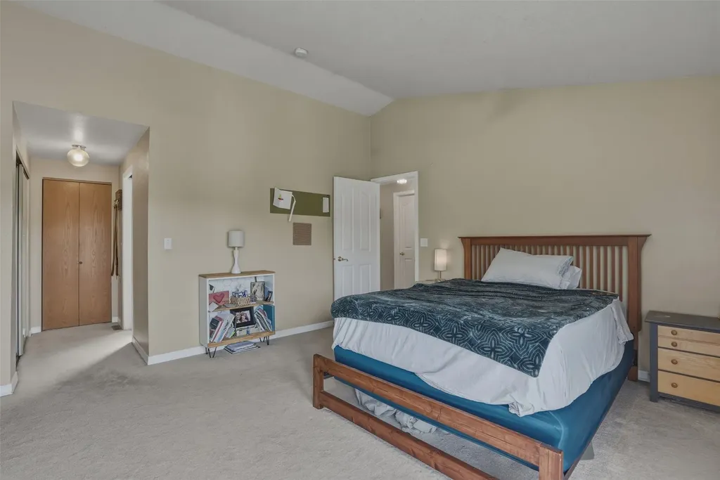 10855 Peninsula Place Lolo MT 59847
