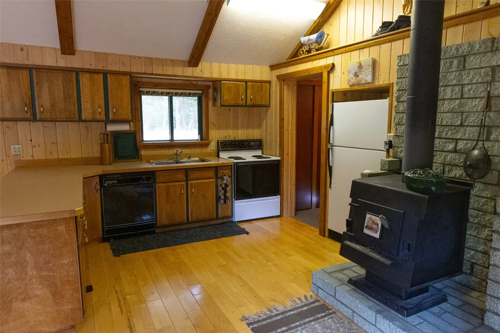 6961 West Fork Road Darby MT 59829