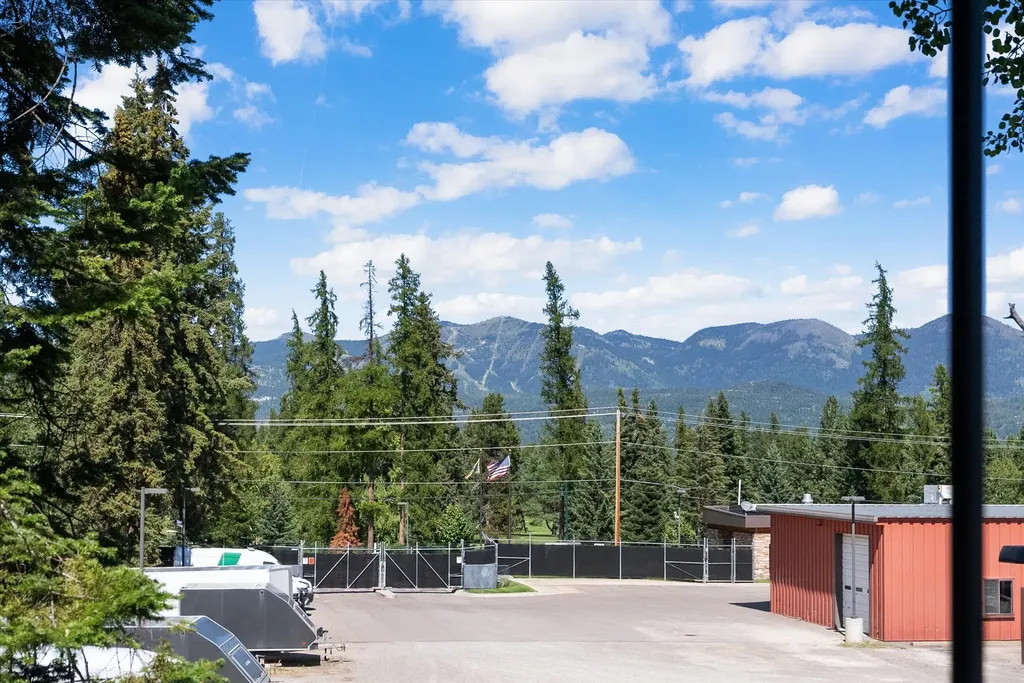 1331 Nelson Lane Whitefish MT 59937