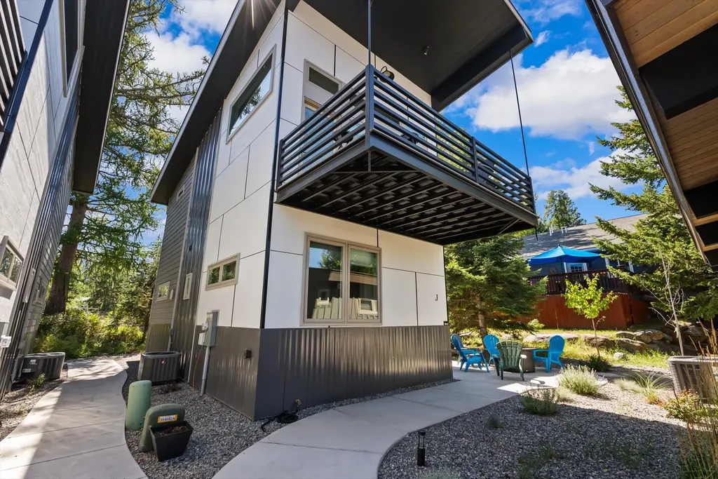 1331 Nelson Lane Whitefish MT 59937