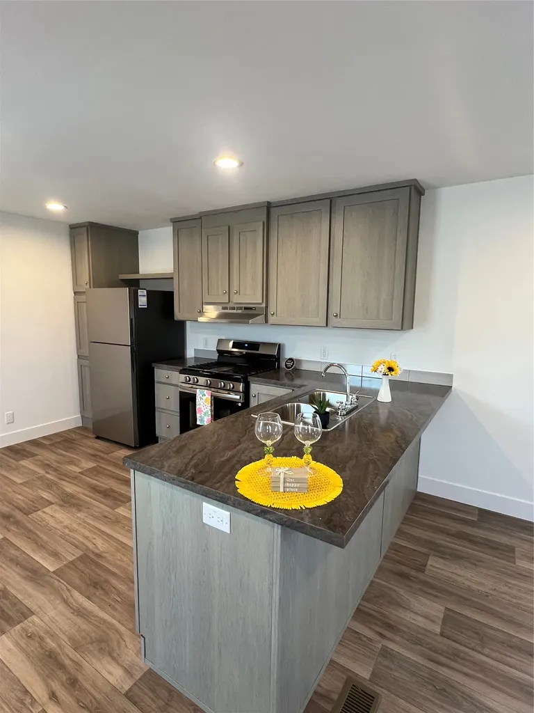 26 Yoseph Bozeman MT 59718