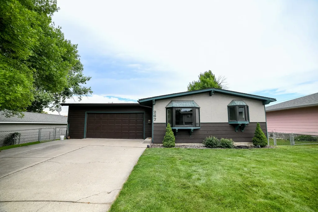 267 17th Avenue S Great Falls MT 59405