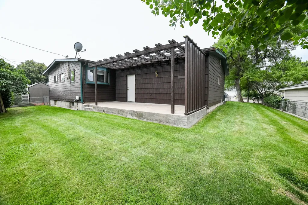 267 17th Avenue S Great Falls MT 59405