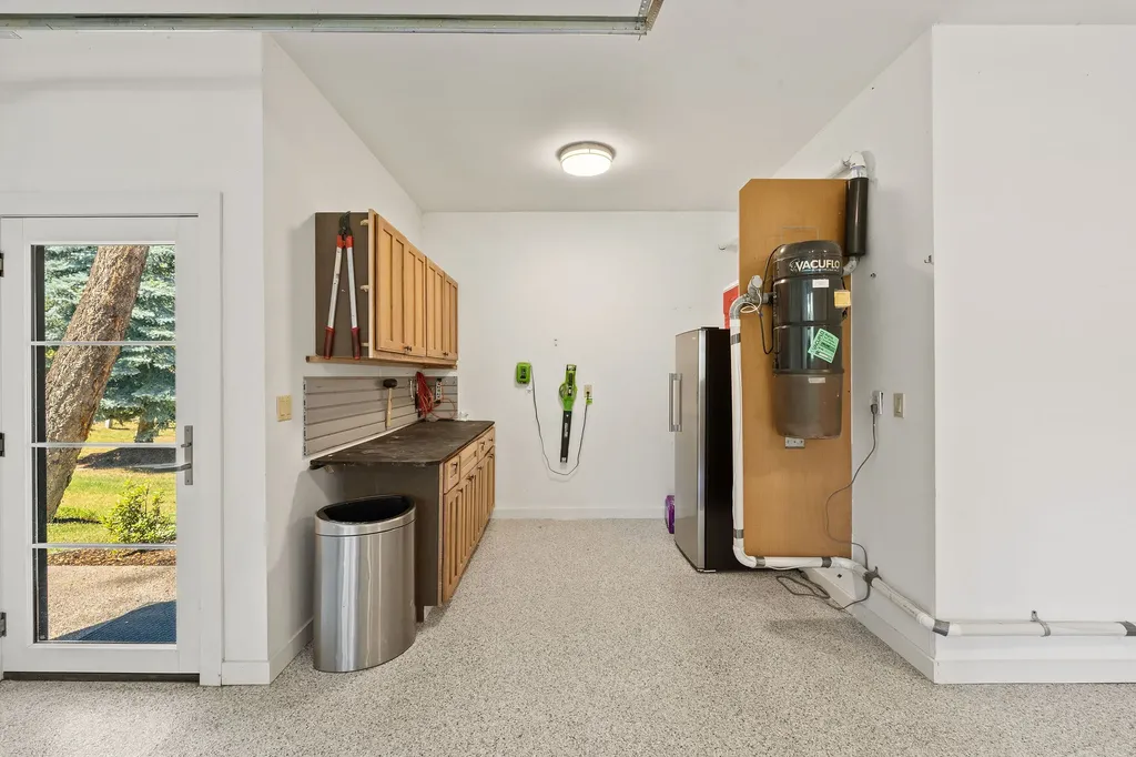 109 Eagle Bend Drive Bigfork MT 59911