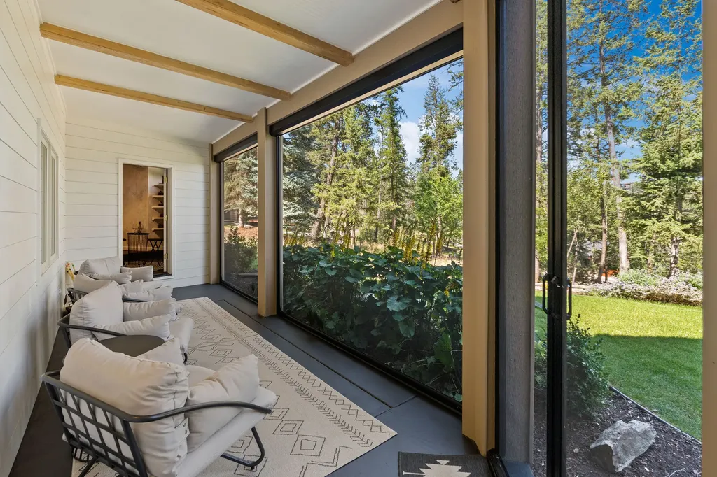 109 Eagle Bend Drive Bigfork MT 59911