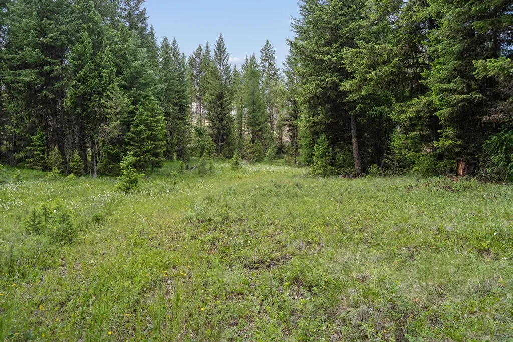 279 Pinkham Road Rexford MT 59930
