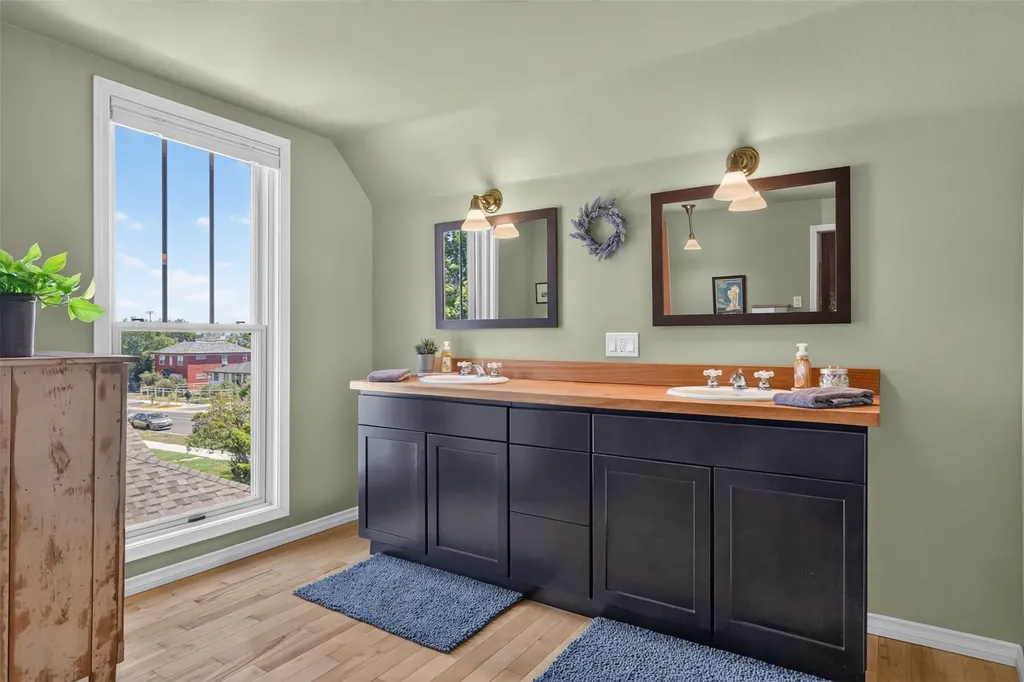 712 N Rodney Street Helena MT 59601
