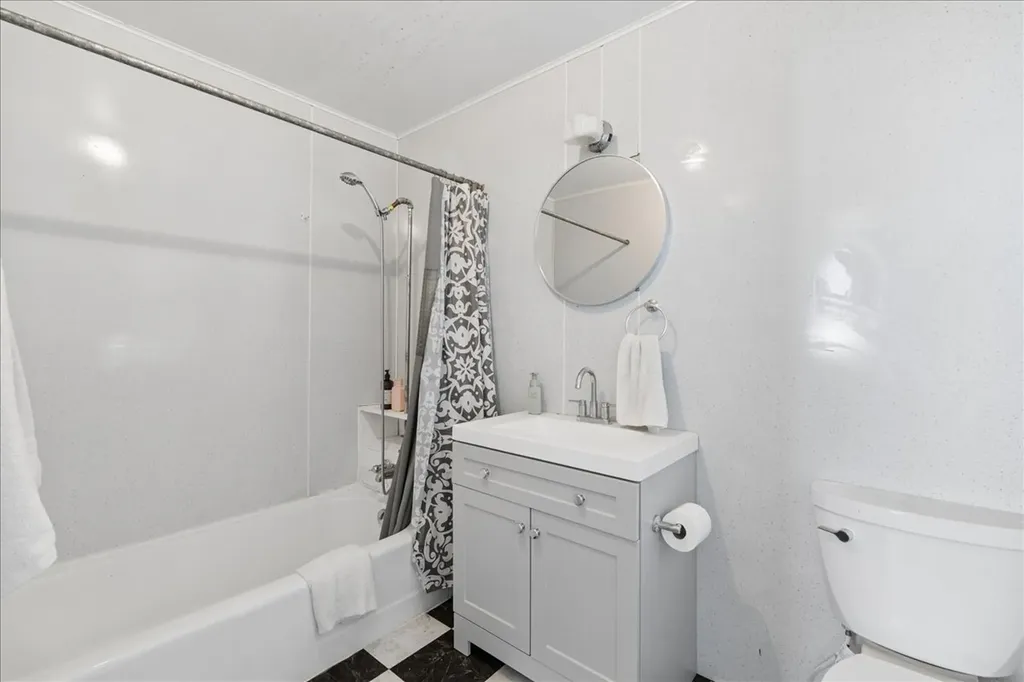 1002 4th Lane NE Choteau MT 59422