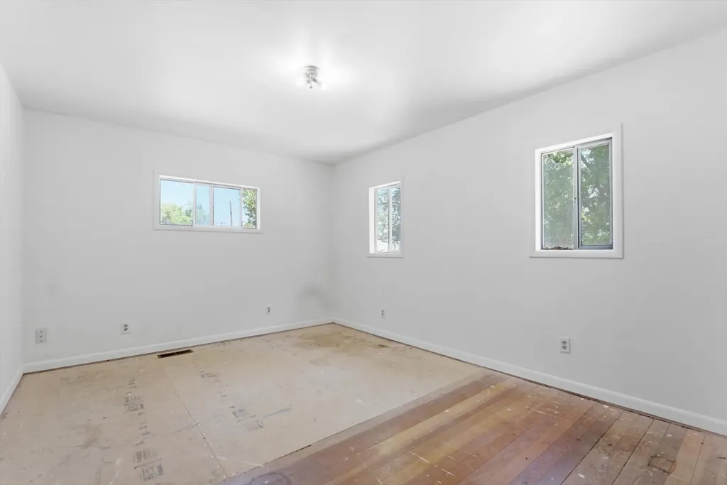 76 W Cottonwood Drive Kalispell MT 59901