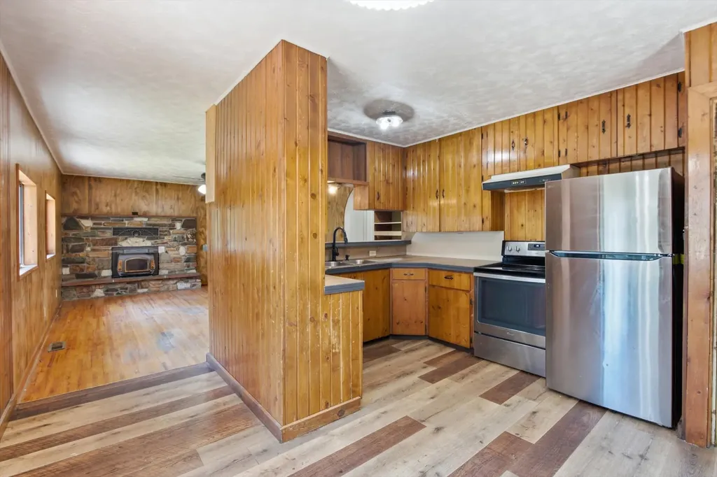 76 W Cottonwood Drive Kalispell MT 59901