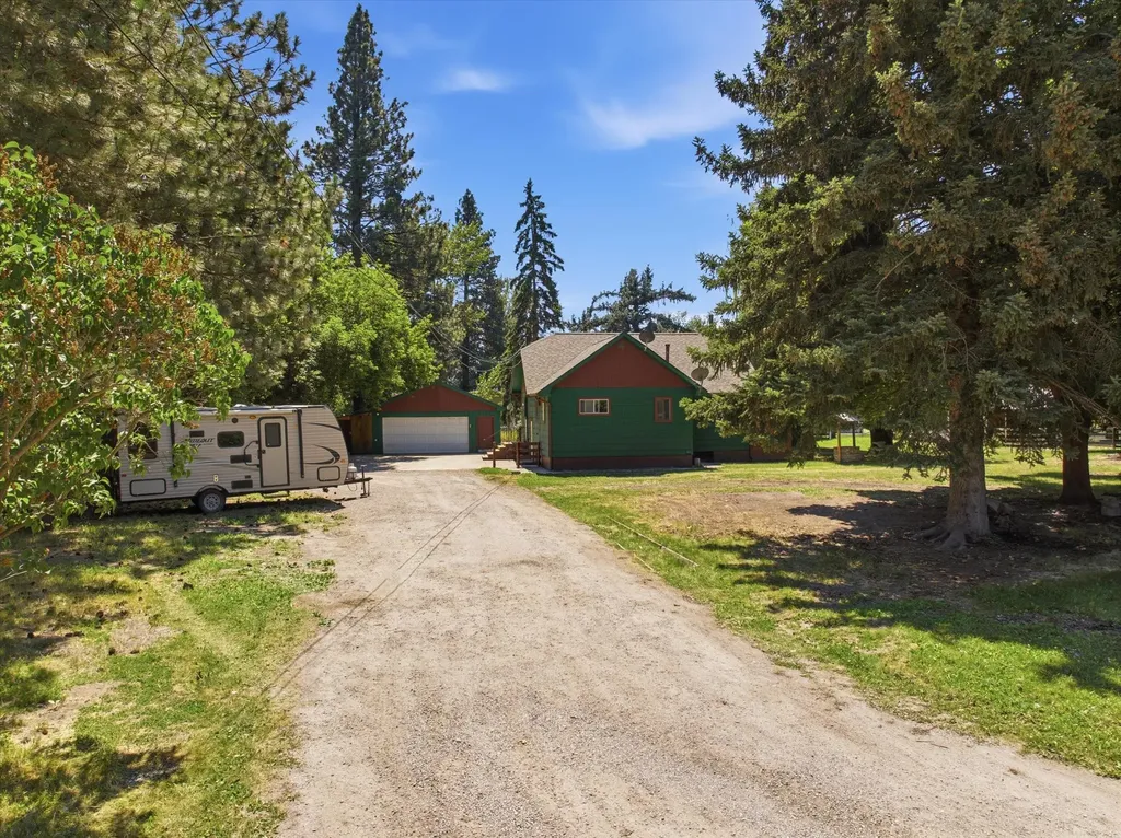 76 W Cottonwood Drive Kalispell MT 59901