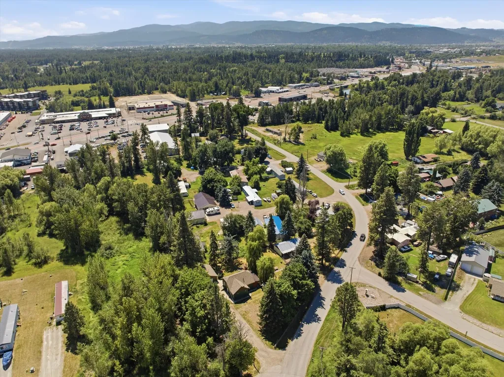 76 W Cottonwood Drive Kalispell MT 59901