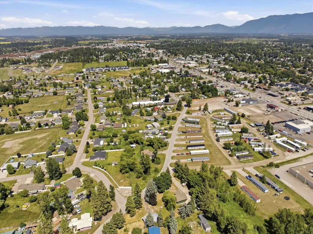 76 W Cottonwood Drive Kalispell MT 59901