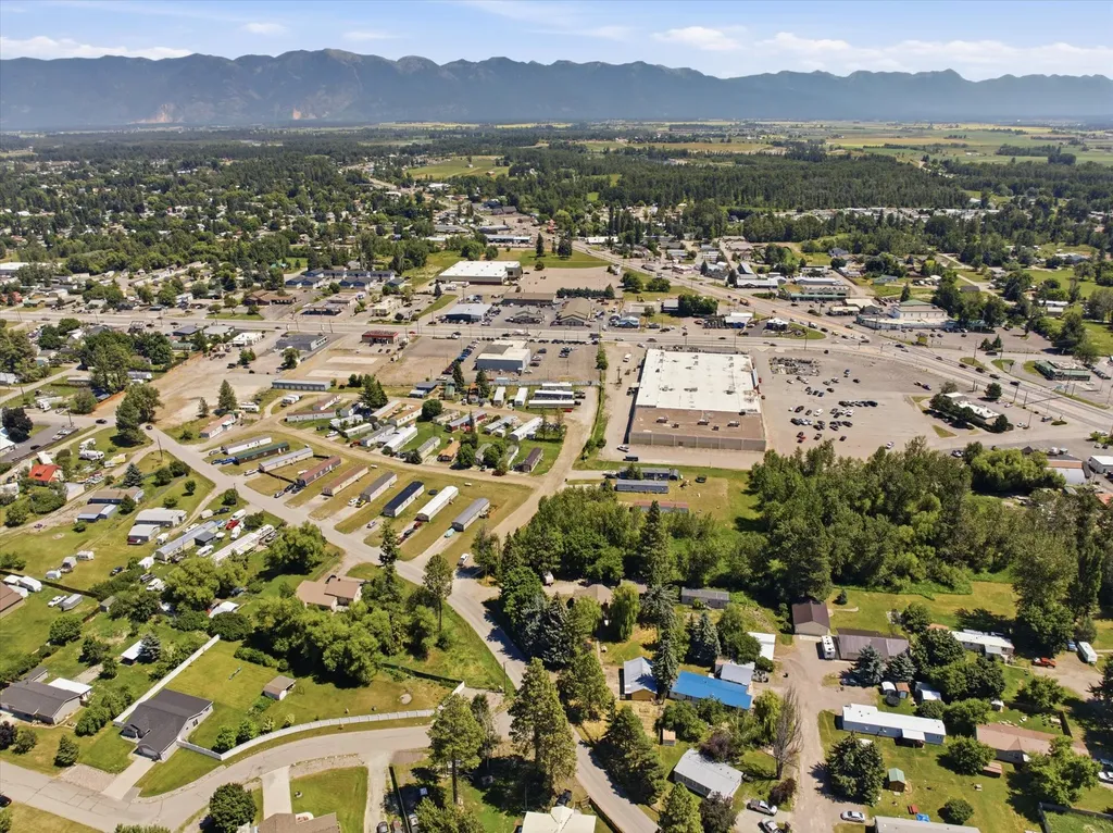 76 W Cottonwood Drive Kalispell MT 59901