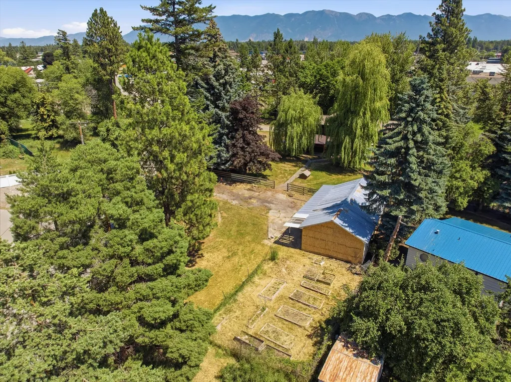76 W Cottonwood Drive Kalispell MT 59901