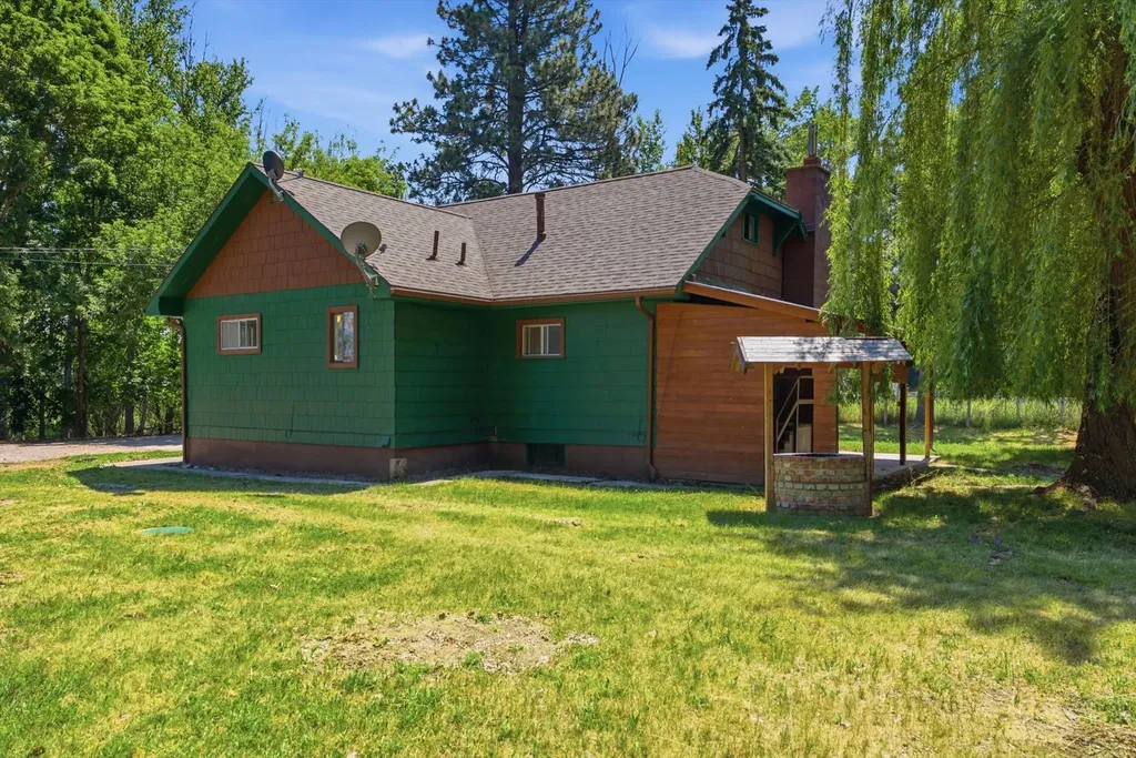 76 W Cottonwood Drive Kalispell MT 59901
