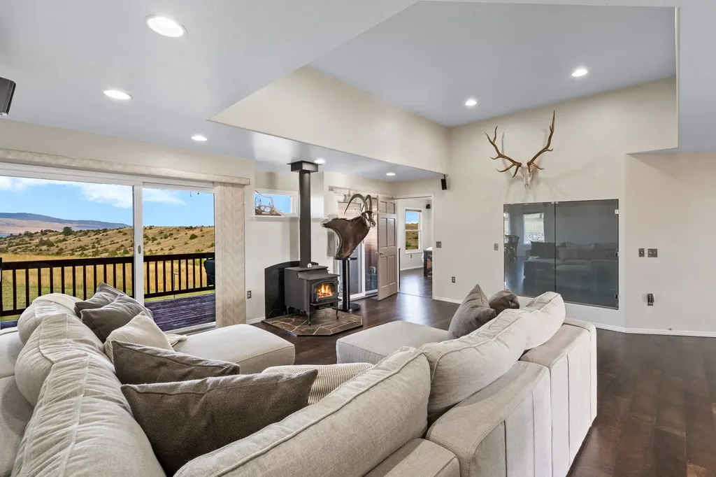 26 Silver Sage Road Townsend MT 59644