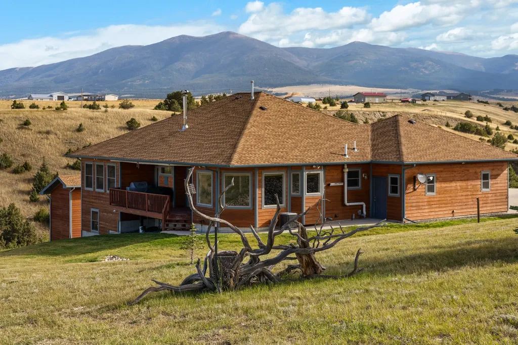 26 Silver Sage Road Townsend MT 59644
