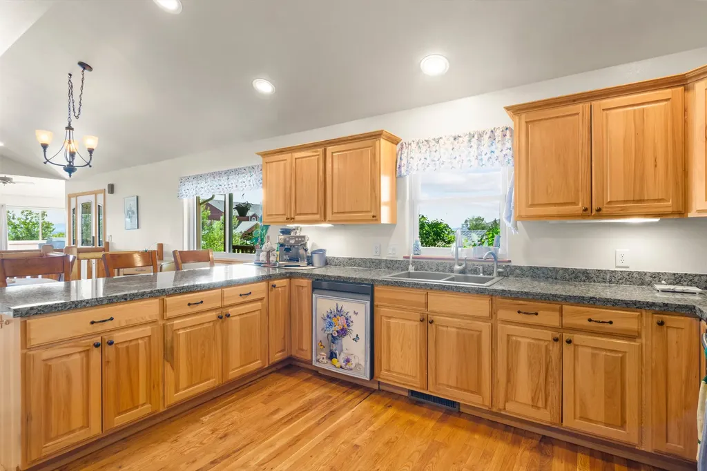 4561 Hillcrest Court Helena MT 59602