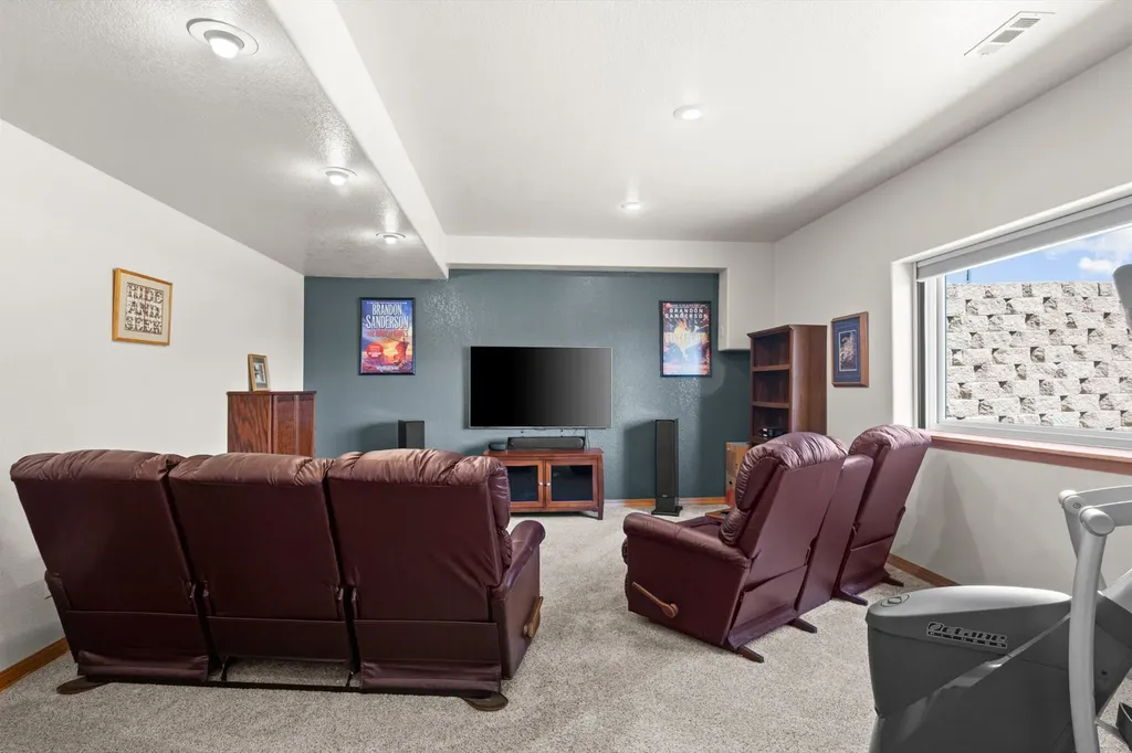 4561 Hillcrest Court Helena MT 59602
