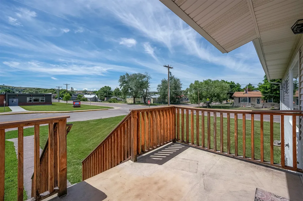 114 8th Avenue W Polson MT 59860