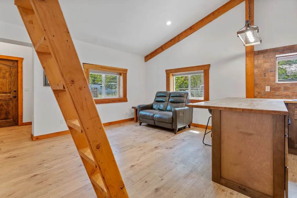 510 Mountain Drive Hungry Horse MT 59919