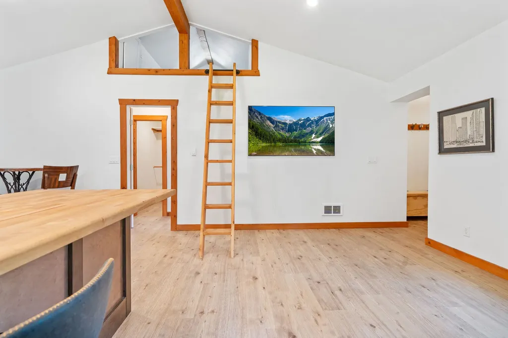 510 Mountain Drive Hungry Horse MT 59919