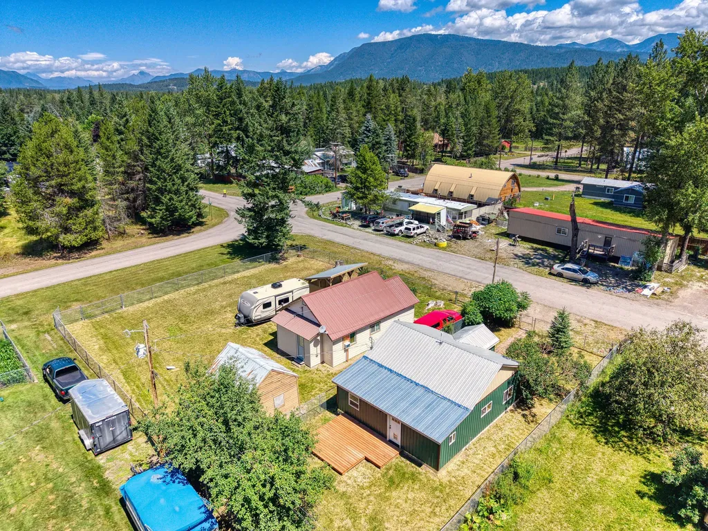510 Mountain Drive Hungry Horse MT 59919