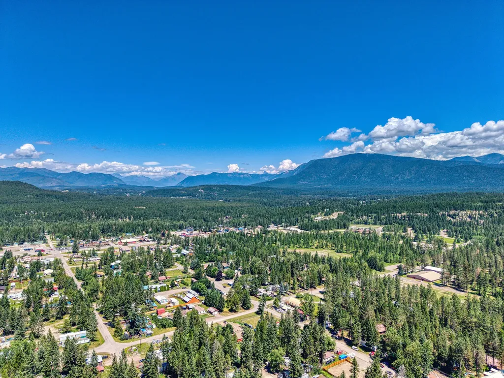 510 Mountain Drive Hungry Horse MT 59919