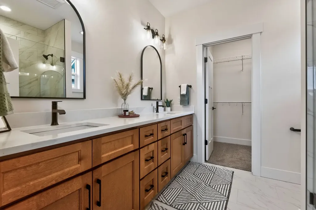 2925 Travis Avenue Helena MT 59601