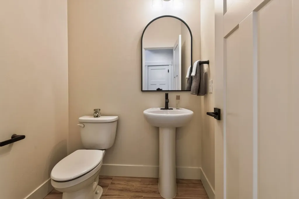 2925 Travis Avenue Helena MT 59601