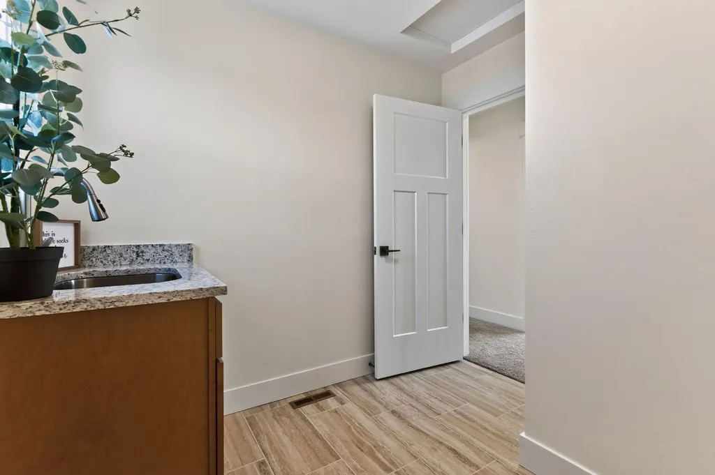 2925 Travis Avenue Helena MT 59601