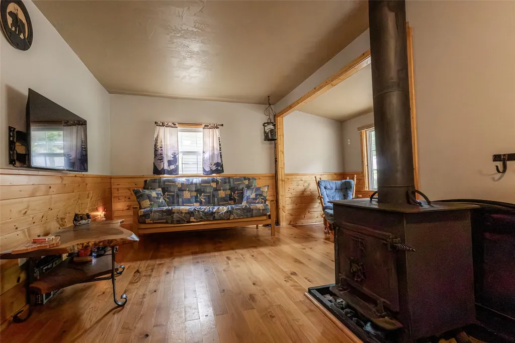 635 N Main Street Neihart MT 59465