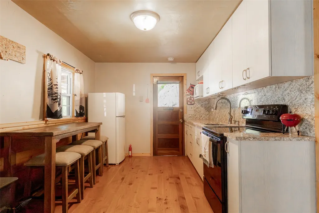 635 N Main Street Neihart MT 59465